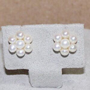 8.5 TCW CULTURED PEARL FLOWER EARRINGS IN 14K YELLOW GOLD